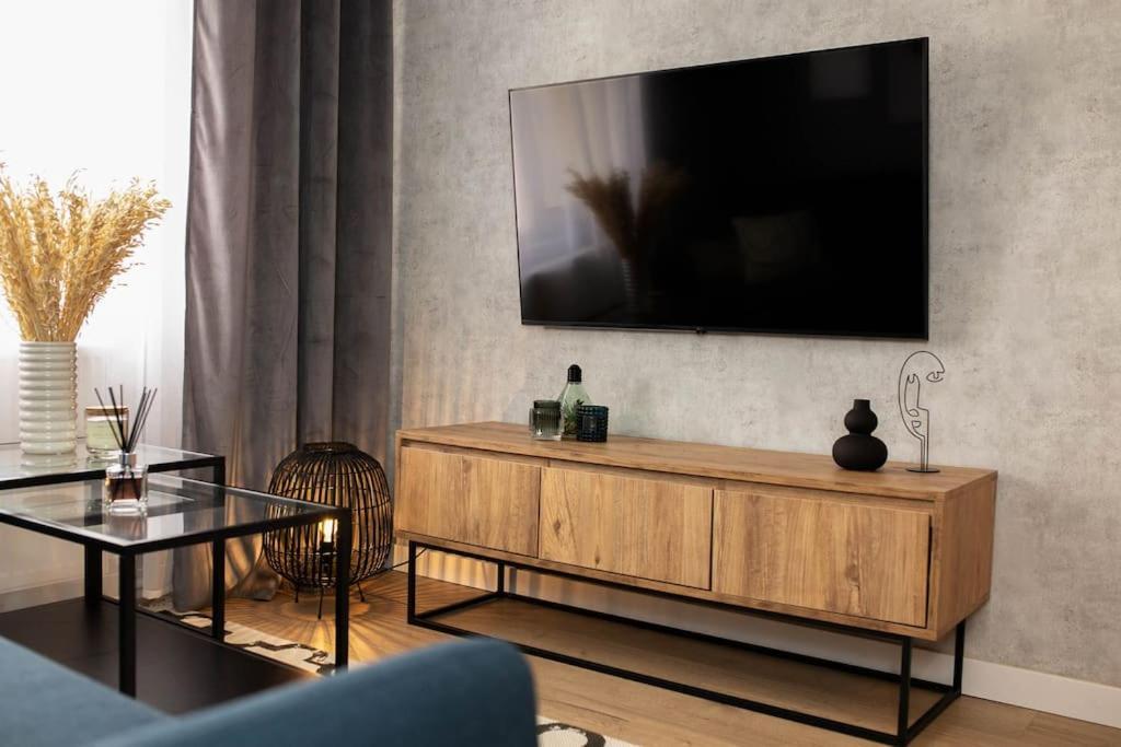 Blue Moon. Cozy Apartment Near Iulius Mall Cluj-Napoca Luaran gambar